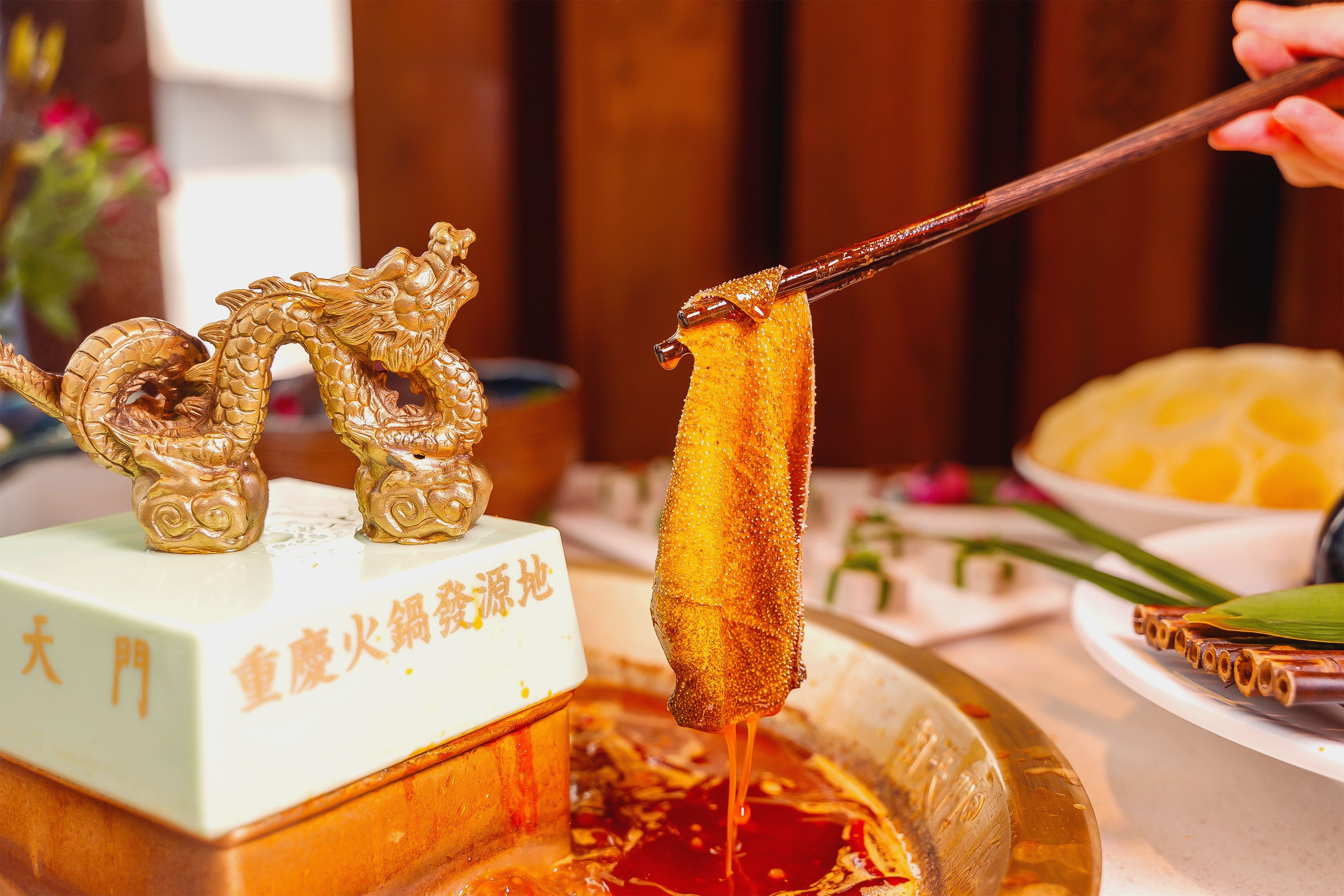 重慶火鍋加盟店，為什么毛肚如此受歡迎？